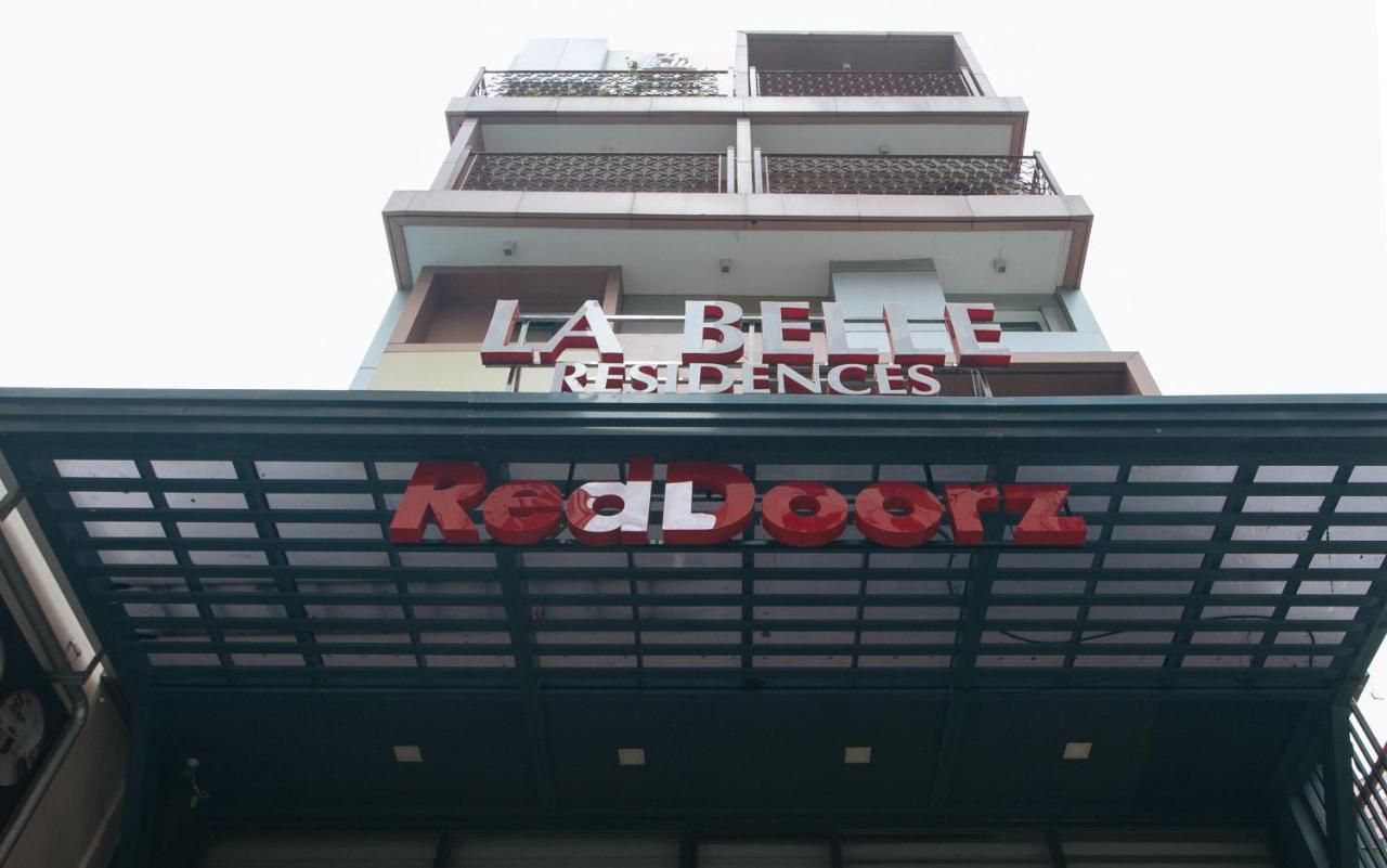 Reddoorz Plus At La Belle Residences Makati City 马尼拉 外观 照片